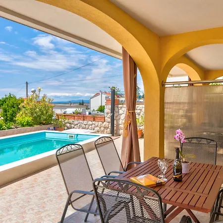 Novoselic Драмаль