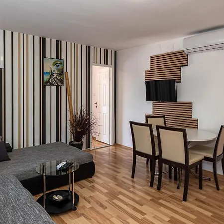 Novoselic Драмаль