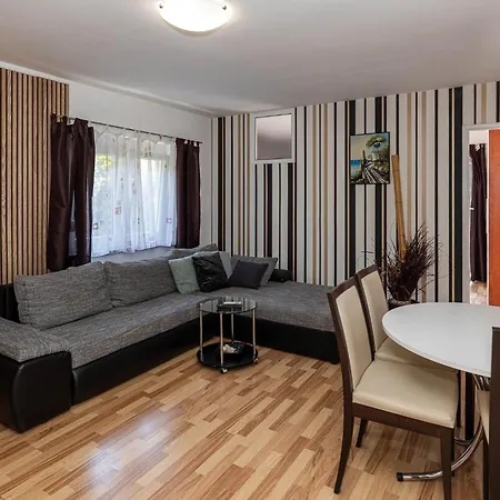 Novoselic Драмаль