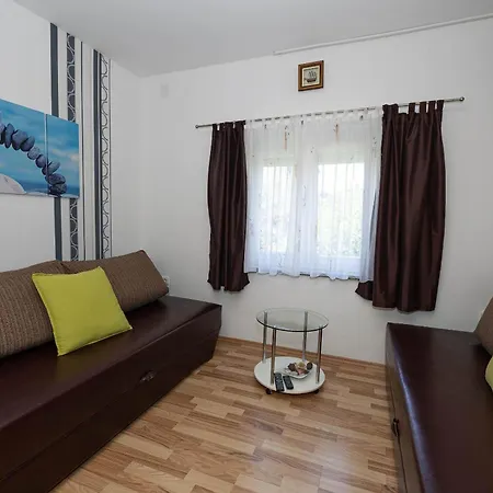 Novoselic Драмаль